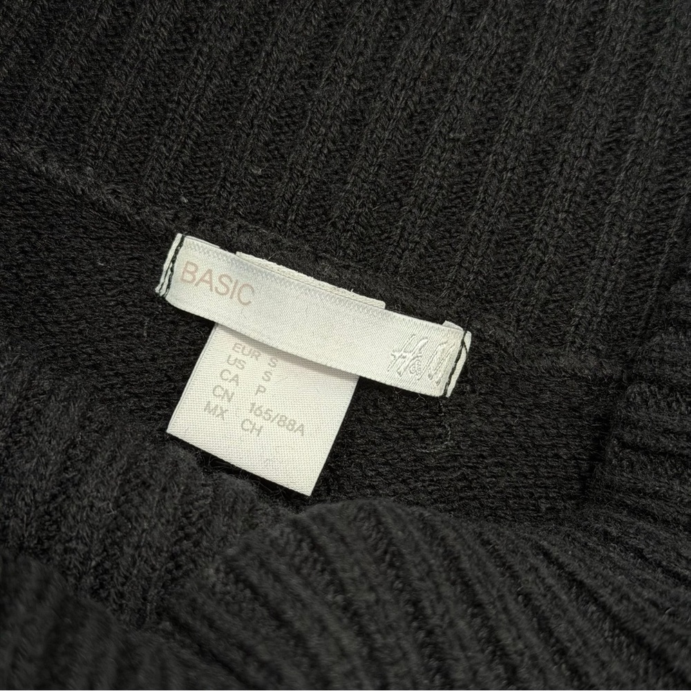 H&M Black Off-Shoulder Ribbed Knit Sweater Dress - Picture 5 of 6